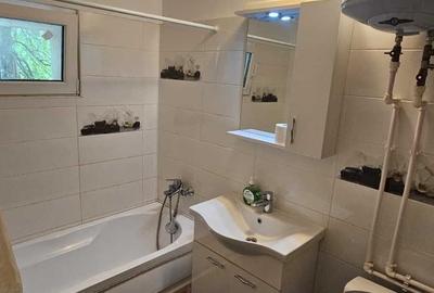 Apartament cu 2 camere semidecomandat în Apărătorii Patriei - 2