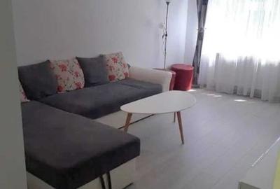 Apartament cu 2 camere decomandat în Ștrand