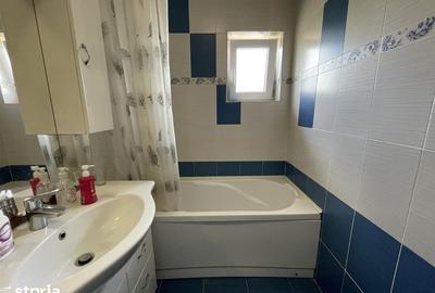 Apartament cu 4 camere decomandat în Vasile Aaron