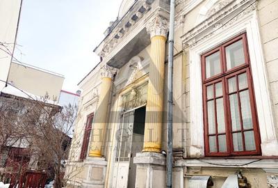 Casă individuală cu 6 camere cu Teren 200 Mp în P-ța Victoriei