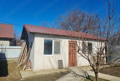 Casă cu Teren 600 Mp în Central - 4