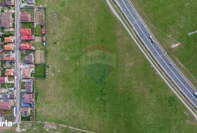 Teren de 2000 mp, în Sânpetru