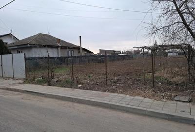 Teren de 820 mp, în Central - 2