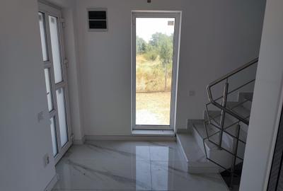 Casă individuală cu 4 camere cu Teren 358 Mp în Joița - 23