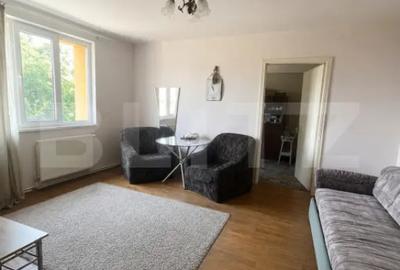 Apartament cu 2 camere semidecomandat în Central