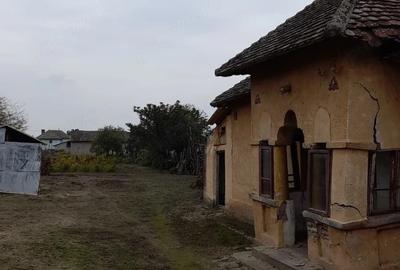 Casă cu Teren 1005 Mp în Central - 4