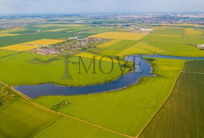 Teren agricol extravilan de 220000 mp, în Est - 9