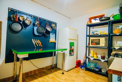 Casă cu 5 camere cu Teren 500 Mp în Unirea - 13