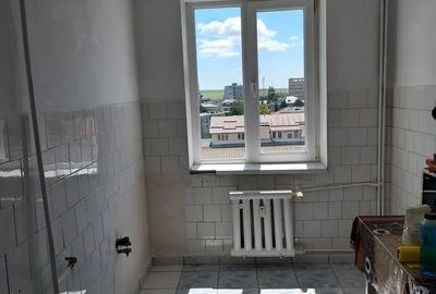 Apartament cu 2 camere decomandat în George Enescu - 5