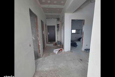 Casă cu 6 camere cu Teren 250 Mp în Snagov - 3