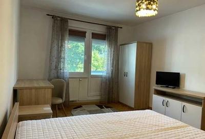 Apartament cu 2 camere decomandat în Cornișa - 1
