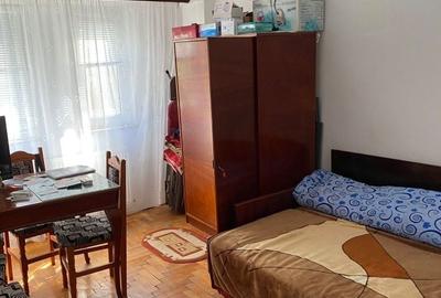 Apartament cu 3 camere în Crâng - 1