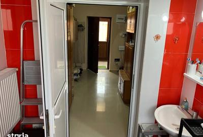 Casă cu 3 camere cu Teren 1064 Mp în Pielești - 6