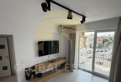 Apartament cu 3 camere decomandat în Romană