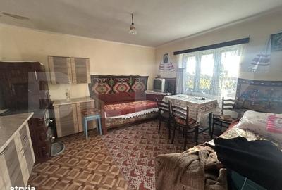 Casă cu 4 camere în Juc-Herghelie