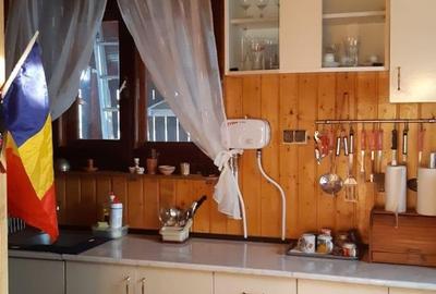 Casă cu 2 camere în Central