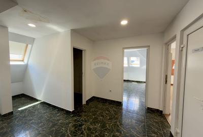 Spațiu comercial, de 200 mp, în Ultracentral - 9