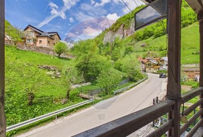 Casă individuală cu 9 camere cu Teren 341 Mp în Dâmbovicioara - 9