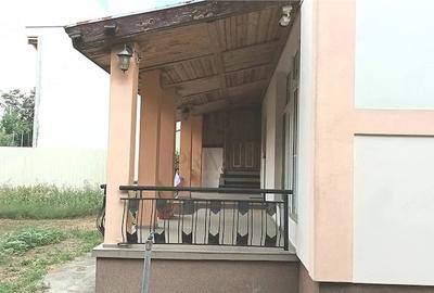 Casă cu Teren 600 Mp în Lipovei