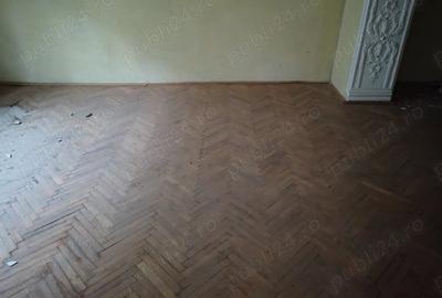 Casă cu 5 camere cu Teren 2500 Mp în Stejaru