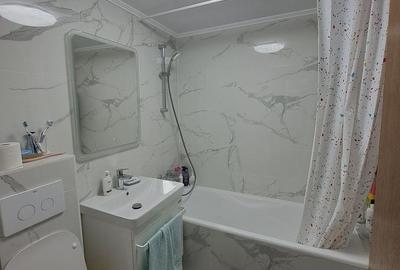 Apartament cu 3 camere decomandat, mobilat în Crângași