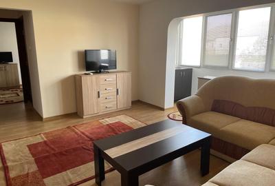 Apartament cu 2 camere semidecomandat în Dâmbovița