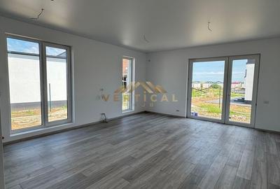 Casă cu 4 camere cu Teren 440 Mp în Vidra - 4