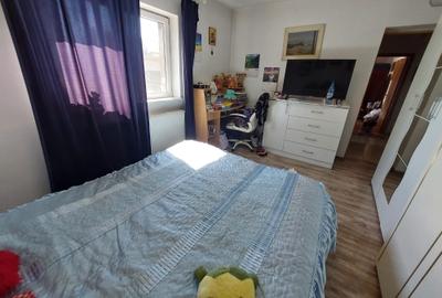 Apartament cu 3 camere decomandat în Prelungirea Ghencea - 10