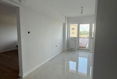 Apartament cu 3 camere în Micro 17