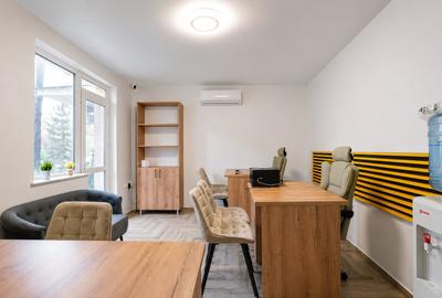 Spațiu comercial, de 24.629999160767 mp, în Central - 6