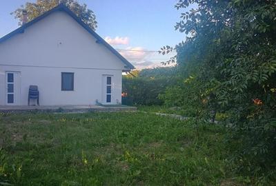 Casă cu 4 camere în Vadu Moldovei - 6