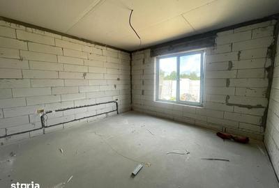 Casă cu 3 camere cu Teren 275 Mp în Central - 5