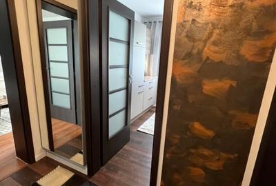 Apartament cu 3 camere semidecomandat, mobilat în Podu Roș - 3