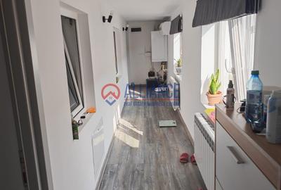 Casă cu 6 camere semidecomandat cu Canalizare în Nord - 16