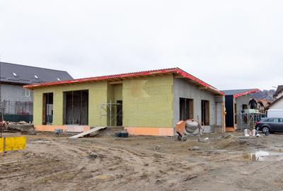 Casă individuală cu 4 camere cu Canalizare în Tohanu Nou - 15