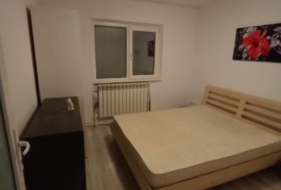 Apartament cu 3 camere decomandat în Baza 3 - 6