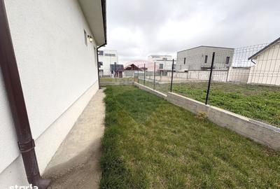 Casă cu 3 camere cu Teren 245 Mp în Valu lui Traian