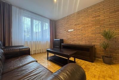 Apartament cu 2 camere semidecomandat, mobilat în Central - 1