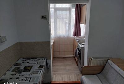 Apartament cu 2 camere decomandat în Central - 3