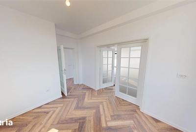 Casă cu 4 camere cu Teren 465 Mp în Bârnova