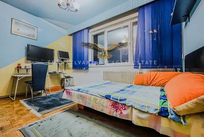 Apartament cu 2 camere decomandat, mobilat în Central