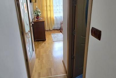 Apartament cu 2 camere decomandat în Central - 1
