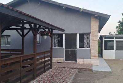 Casă cu 3 camere cu Teren 485 Mp în Frătești - 5