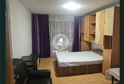 Garsonieră decomandată în Nicolina