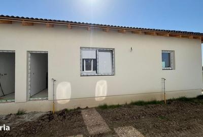 Casă cu 3 camere în Central - 2