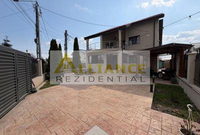 Casă individuală cu 7 camere cu Canalizare în Berceni