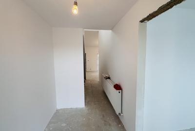 Duplex cu 4 camere cu Teren 295 Mp în Domnești - 9