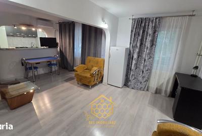 Apartament cu 2 camere semidecomandat în Calea București