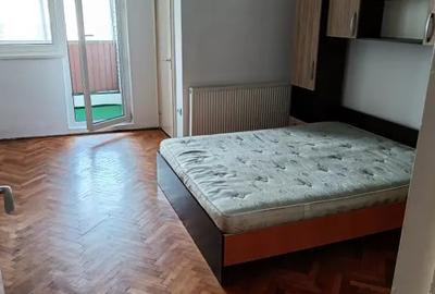Garsonieră decomandată în Dacia - 2