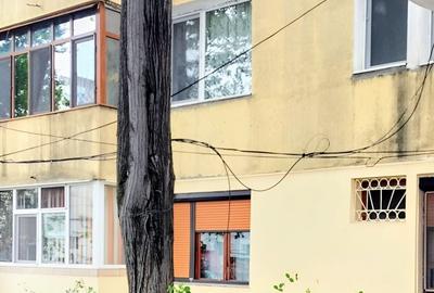 Apartament cu 2 camere semidecomandat în Micro 19 - 2